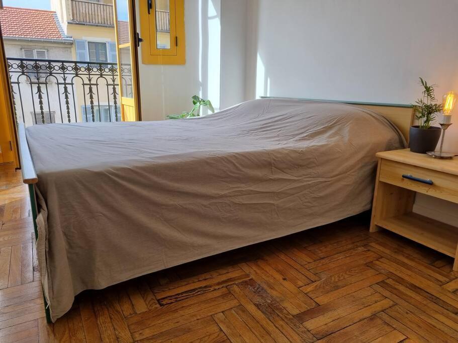 Cozy 15min Walk From The Beach 70m2