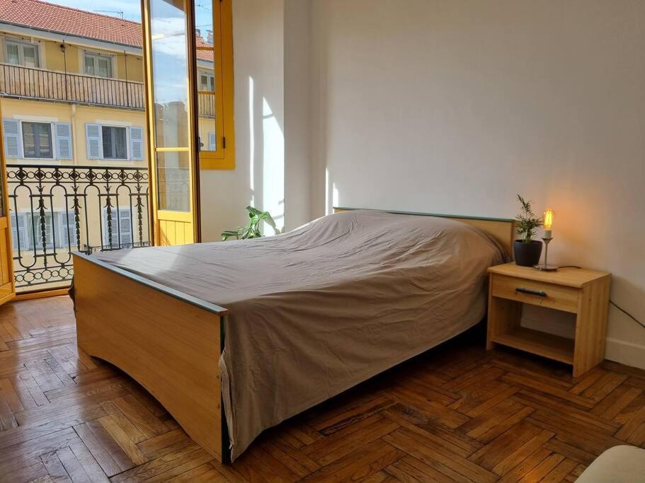 Appartamento Cozy 15min Walk From The Beach 70m2 Nizza