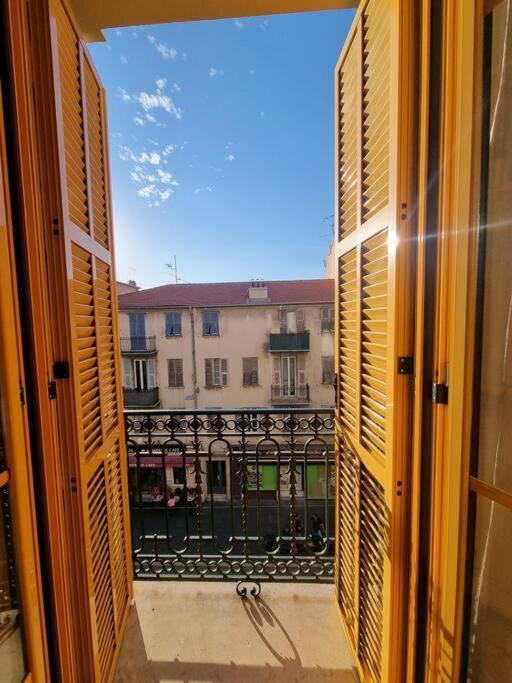 Cozy 15min Walk From The Beach 70m2 Appartamento Nizza