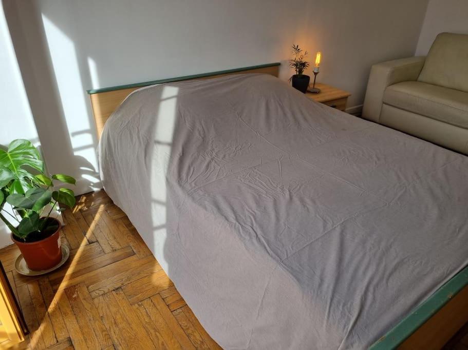 Cozy 15min Walk From The Beach 70m2 Appartamento Nizza
